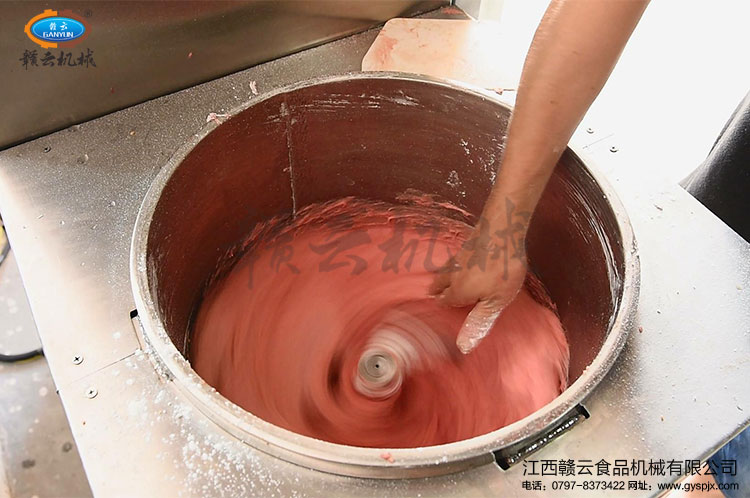 三速制冷打漿機拍打牛肉將牛肉彈性粘性打出來